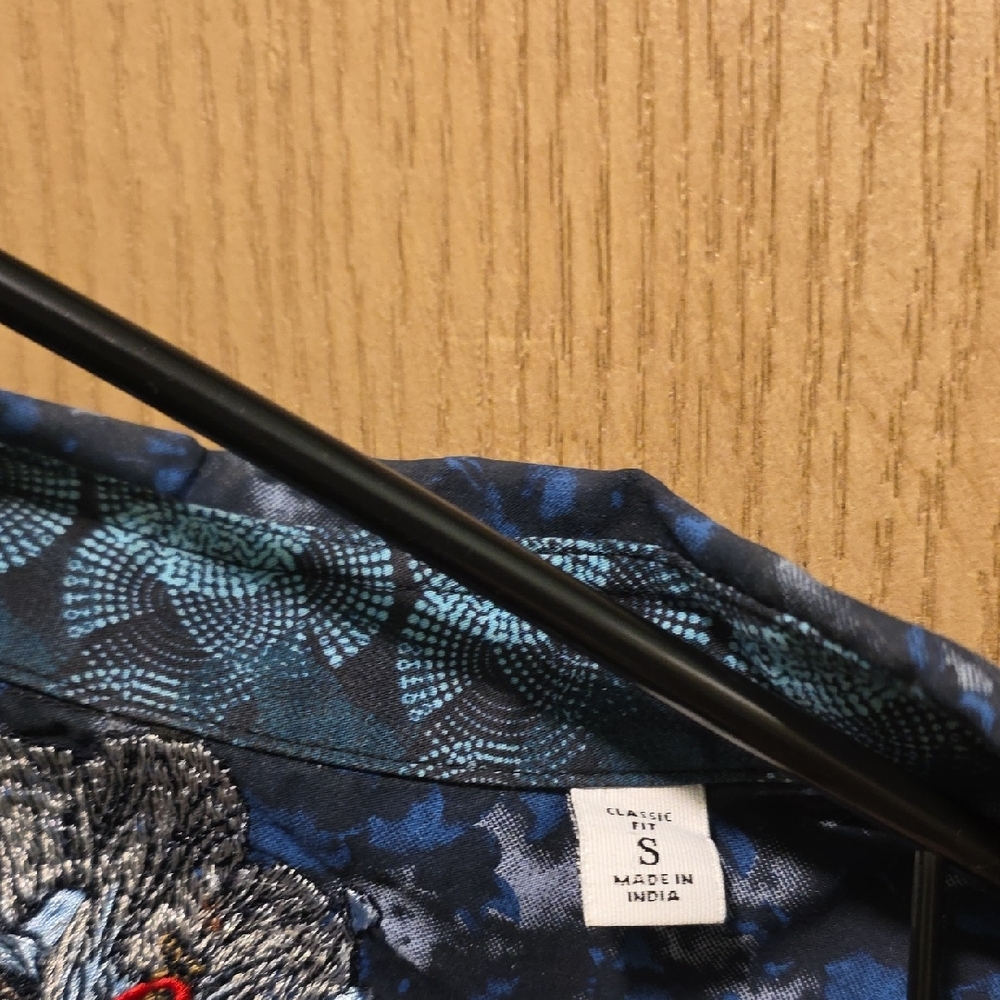 Robert Graham Blue Patterned Button Down Shirt - image 4